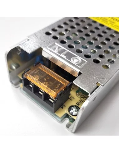 FUENTE ALIMENTACIÓN - 12V/120W
