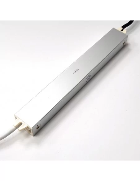FUENTE ALIMENTACIÓN - 24V/40W FUENTE ALIMENTACIÓN - 24V/40W
