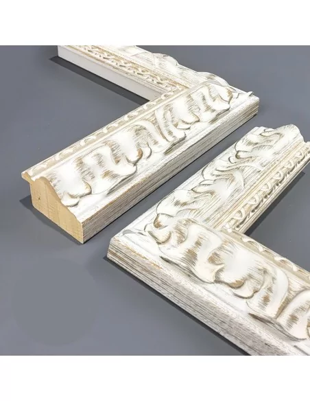 MOLDURA GRABADA CLASICA. 72x42mm. BLANCO DECAPE MOLDURA GRABADA CLASICA. 72x42mm. BLANCO DECAPE