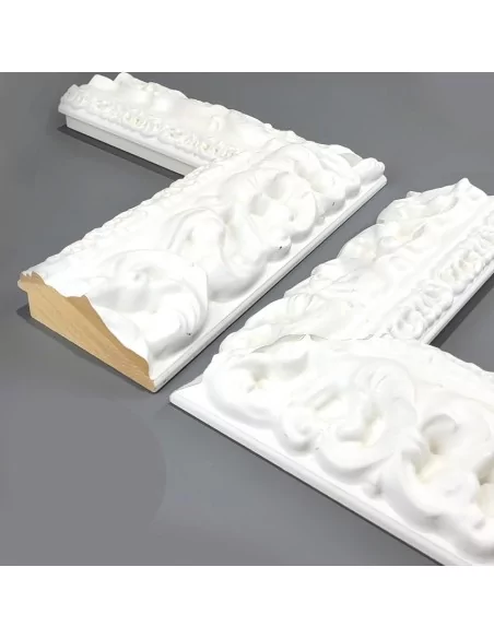 MOLDURA GRABADA CLASICA ESPEJOS. 115x40mm. BLANCO MATE)