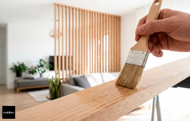 comment-fabriquer-une-cloison-de-separation-avec-des-tasseaux-de-bois-Detail-de-la-Finition